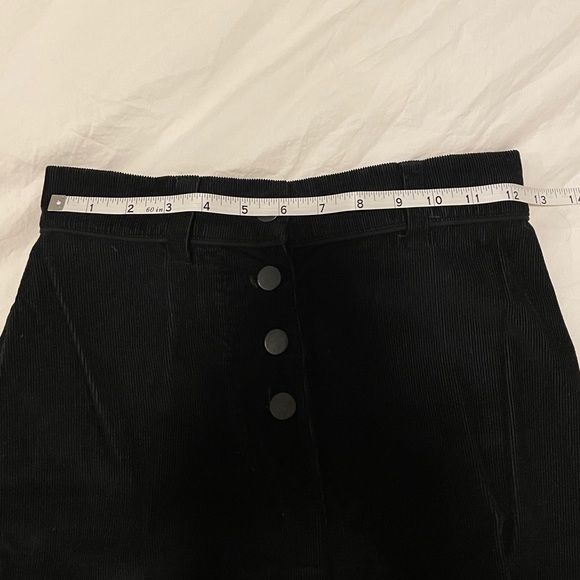 Aritzia Wilfred Free Corduroy Pants in 0 - Picture 8 of 8
